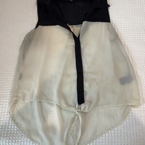 Black and Cream Sleeveless Button-Up Blouse